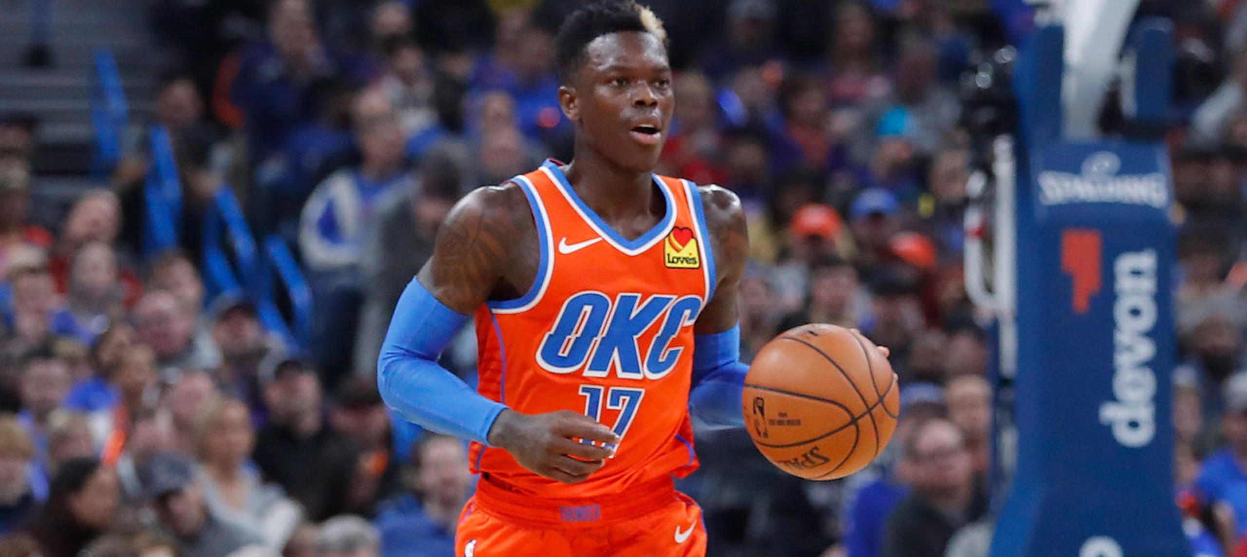 在球迷的拥 在球迷的拥