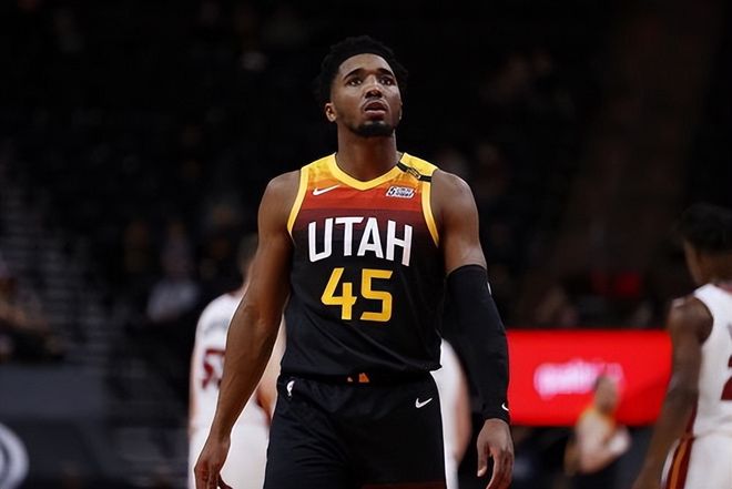 当他提到 当他提到