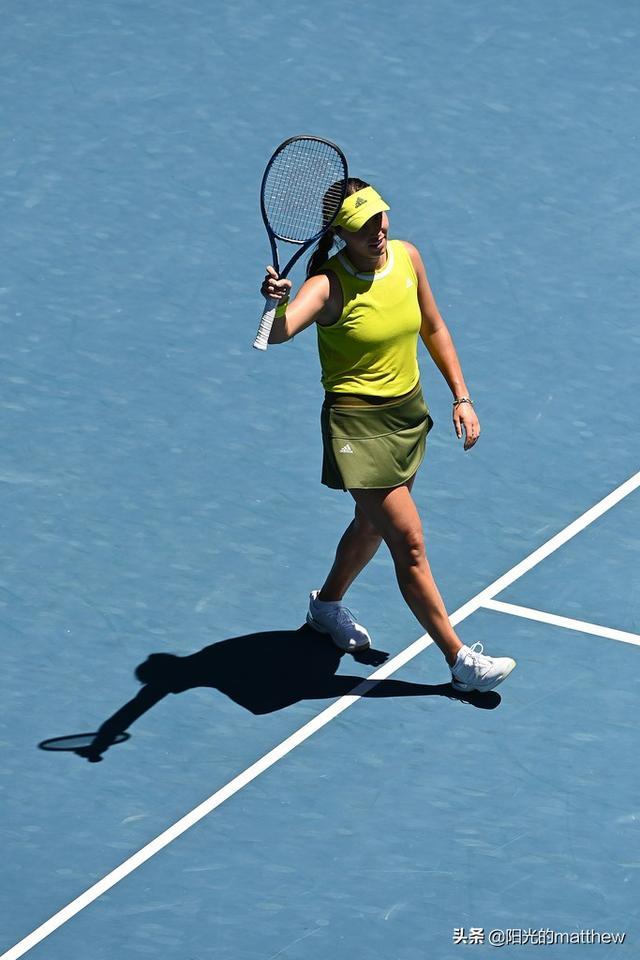 季初表现出 季初表现出