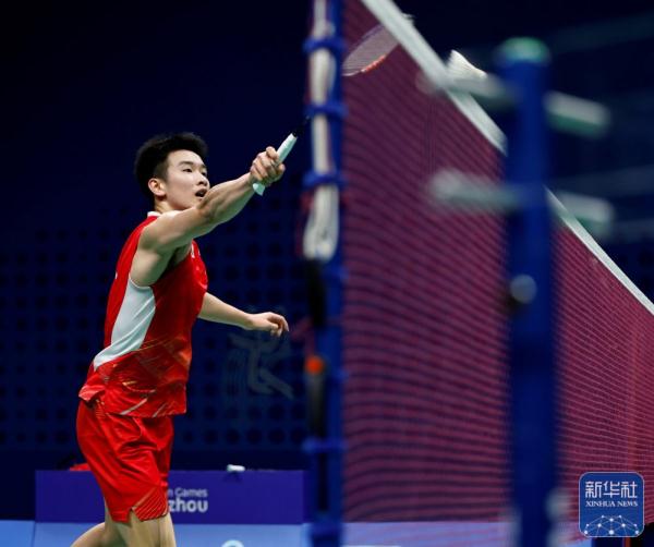 甘伯的致敬 甘伯的致敬