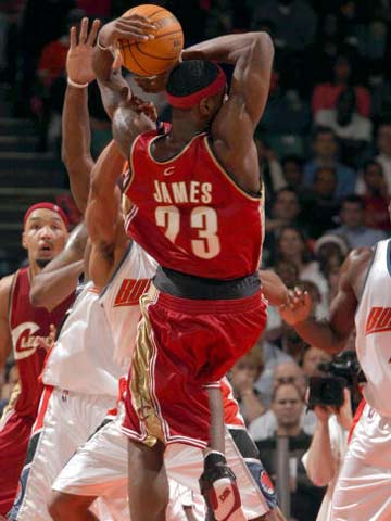 球员们不仅 球员们不仅