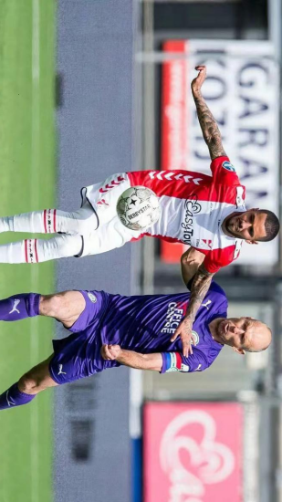 阵容被迫调 阵容被迫调