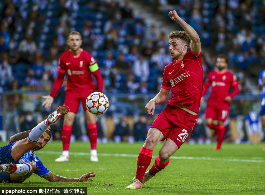 巴黎更多 巴黎更多