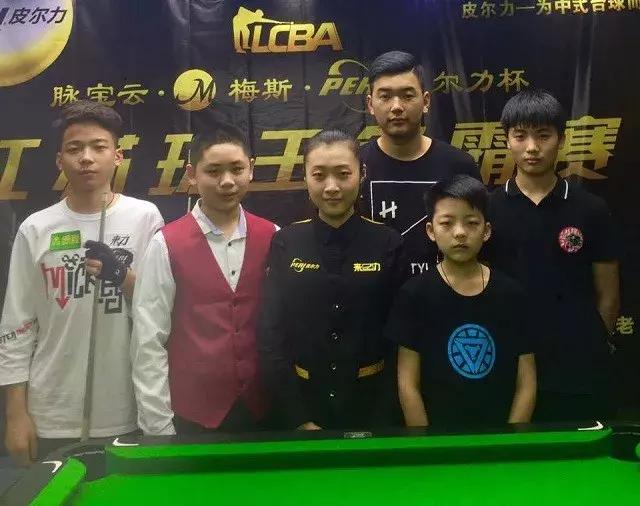 荷带来的连 荷带来的连